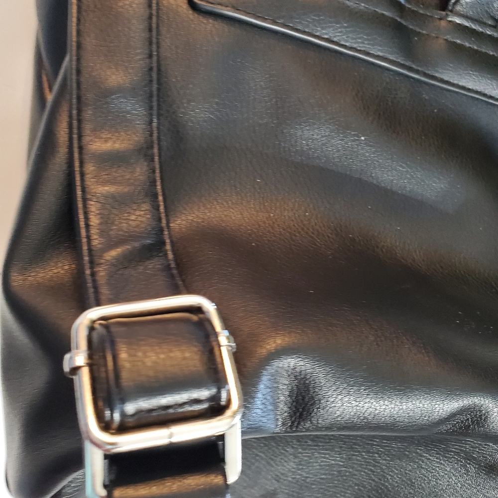 Wild Fable Black Backpack Purse - Picture 4 of 16